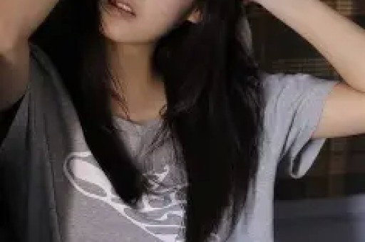 抖音百万网红小英带货翻车遭全网审判 抖音百万网红小英带货翻车遭全网审判